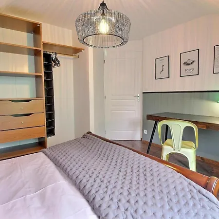 La Maison De Chris Holiday home Theix