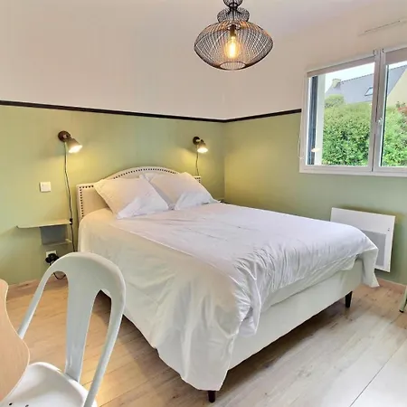 La Maison De Chris Holiday home Theix